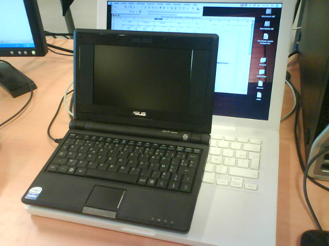 Asus EEE